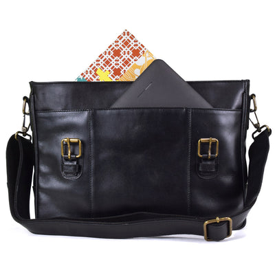 Nevada Messenger Bag in Black Leather