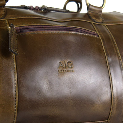Travel Bag with shoe compartment in Chocolate color Leather - Professional Players Favorite Weekender